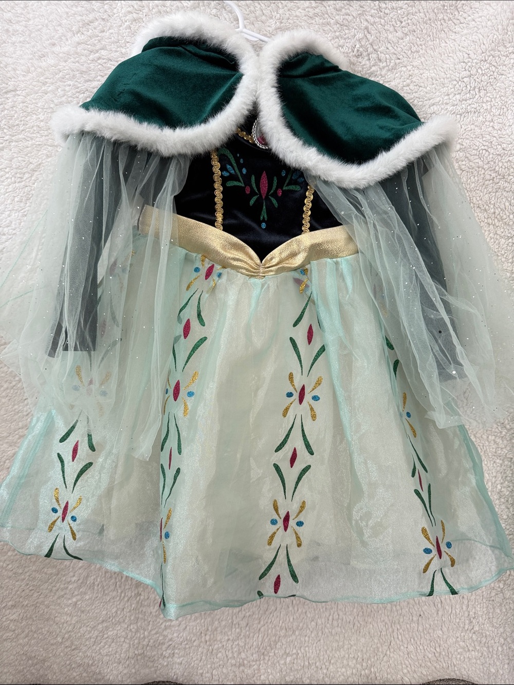 Authentic Disney Princess Anna Emerald Green & Ivory Cape Costume